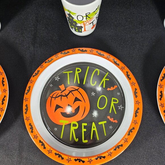 Ghoulish 100% Melamine Kids 6 Piece Party Set Halloween Decor New In Box - Picture 7 of 12